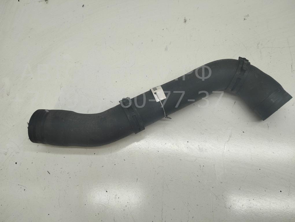 Патрубок радиатора