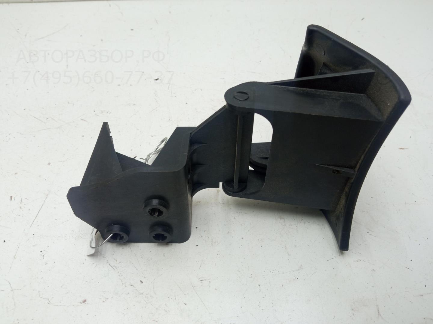 Ручка открывания капота