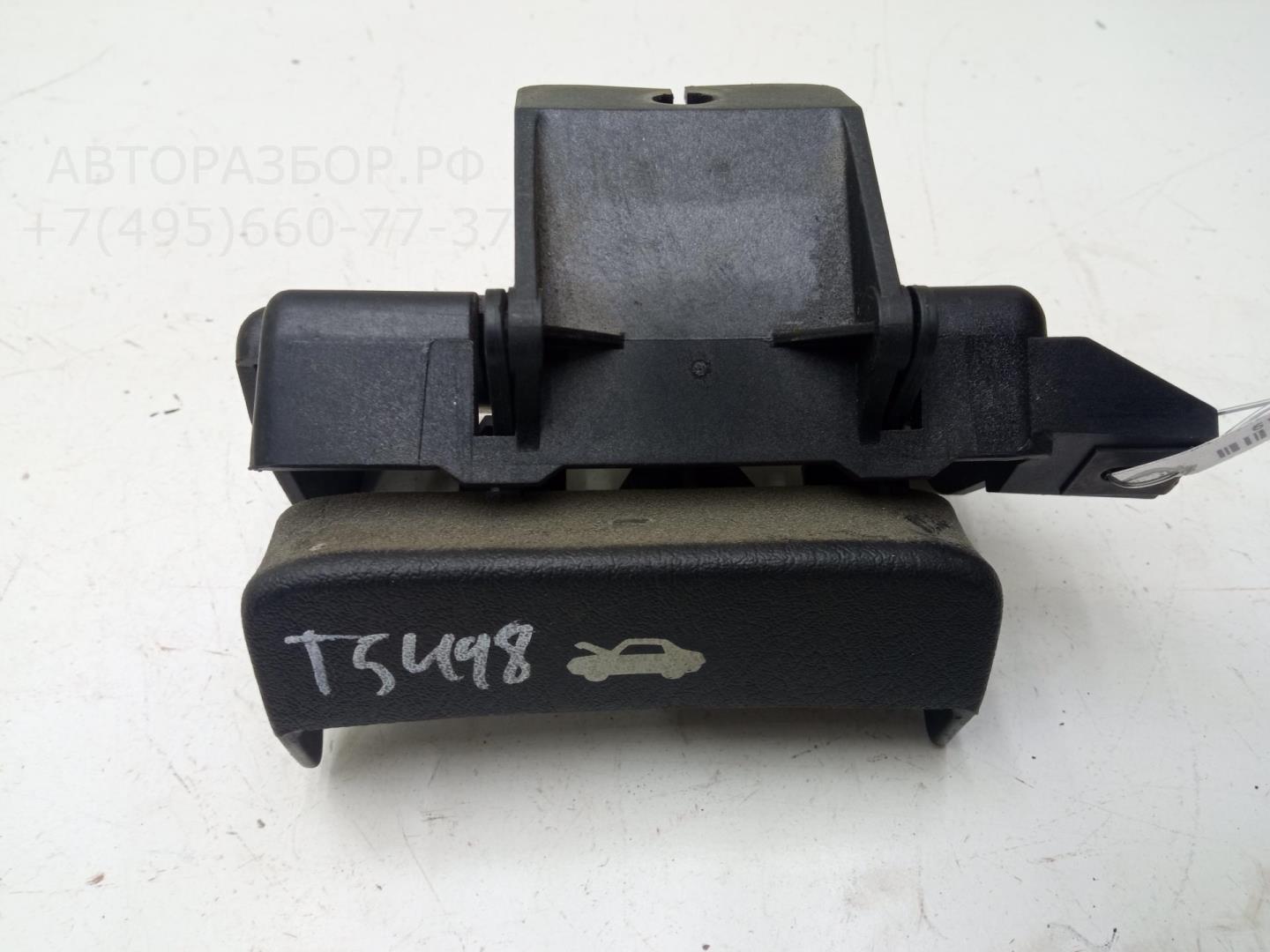 Ручка открывания капота