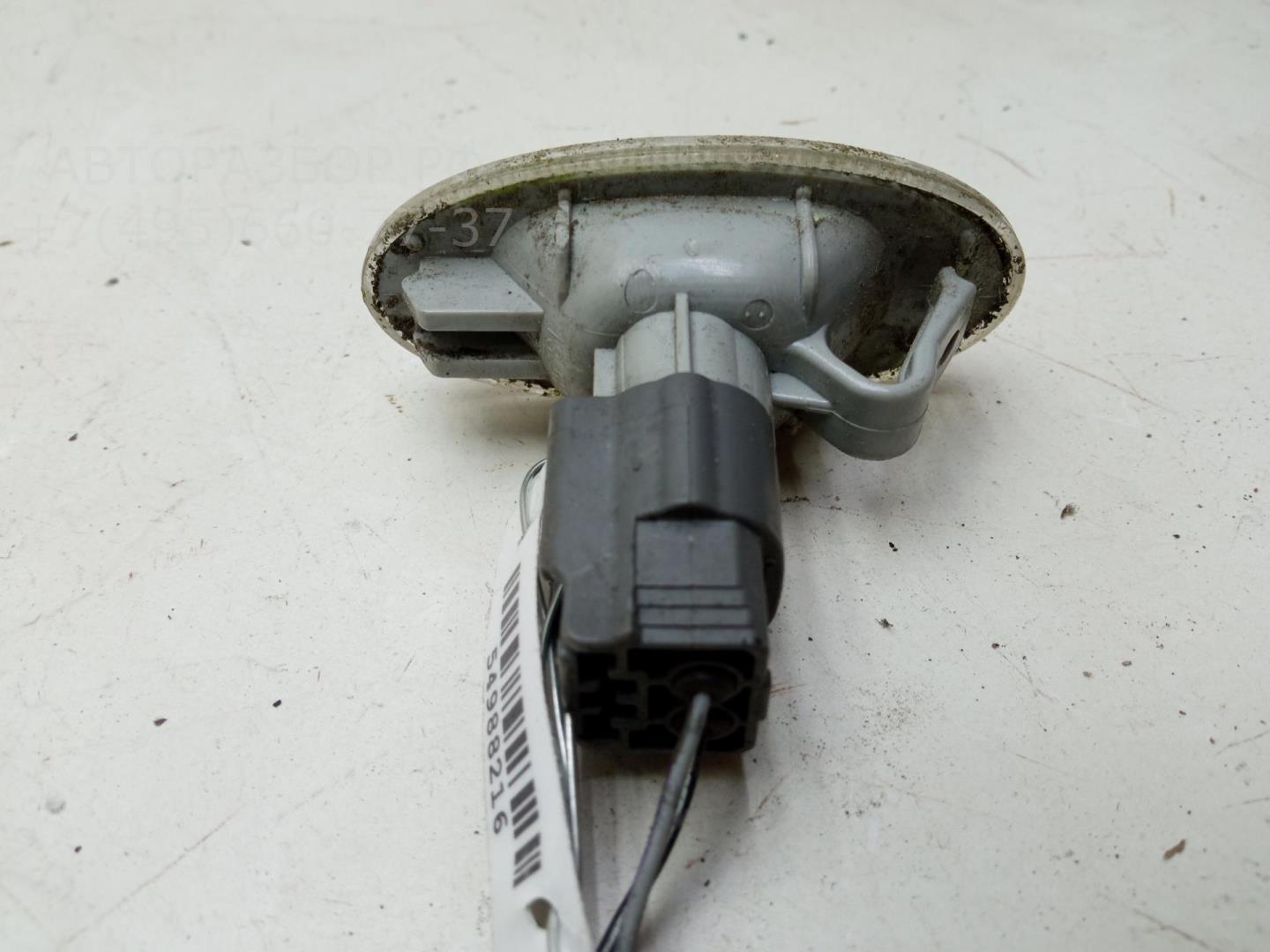 Указатель поворота левый