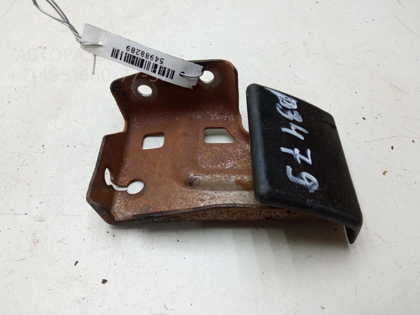 Ручка открывания капота