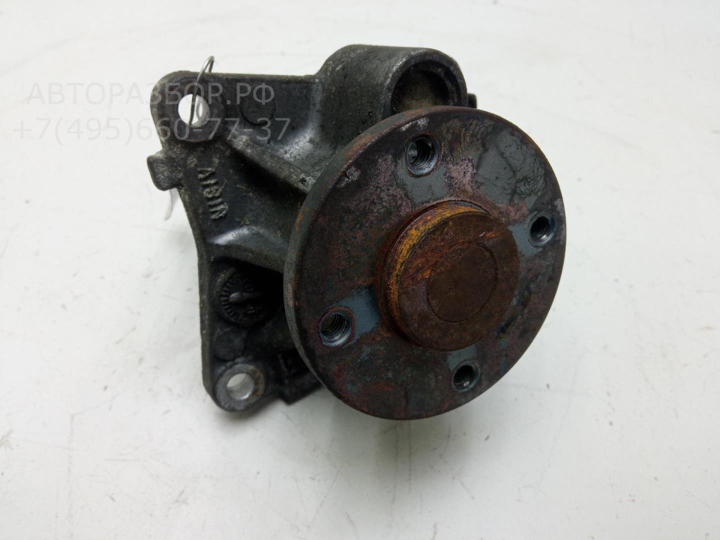 Насос водяной (помпа)