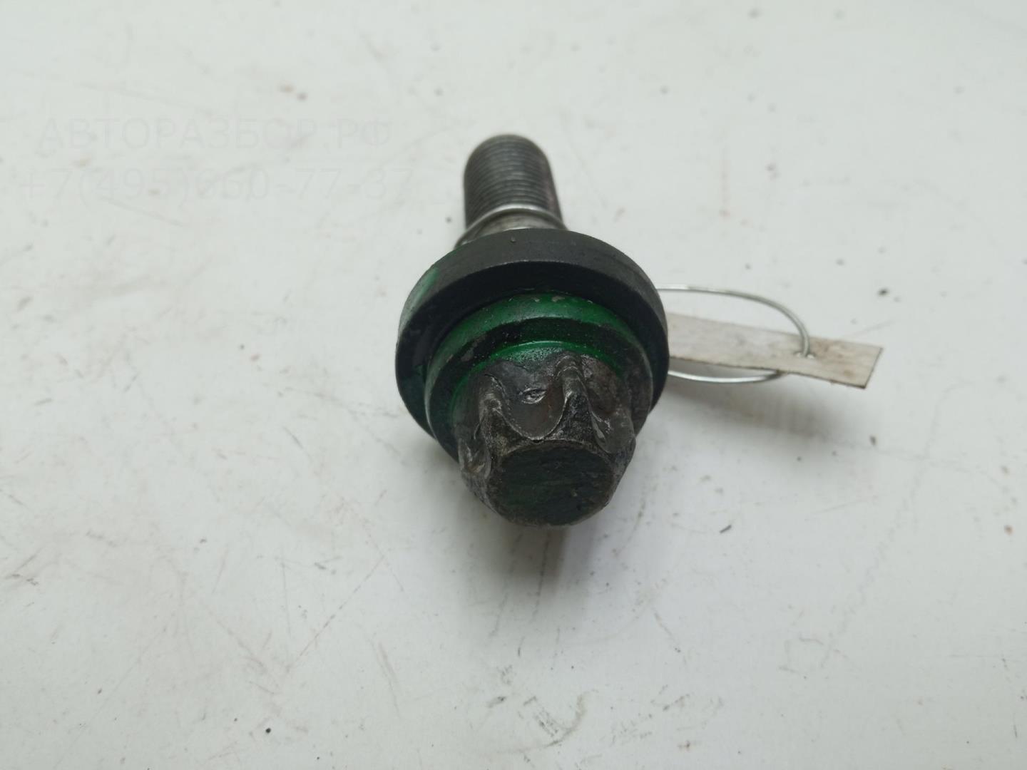 Болт коленвала