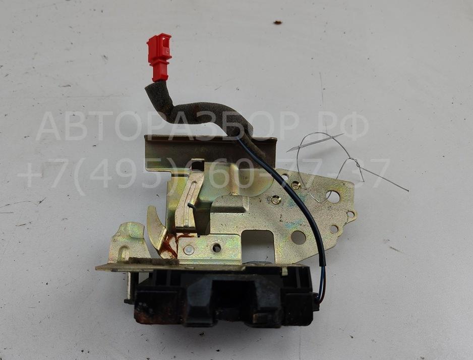 Замок багажника