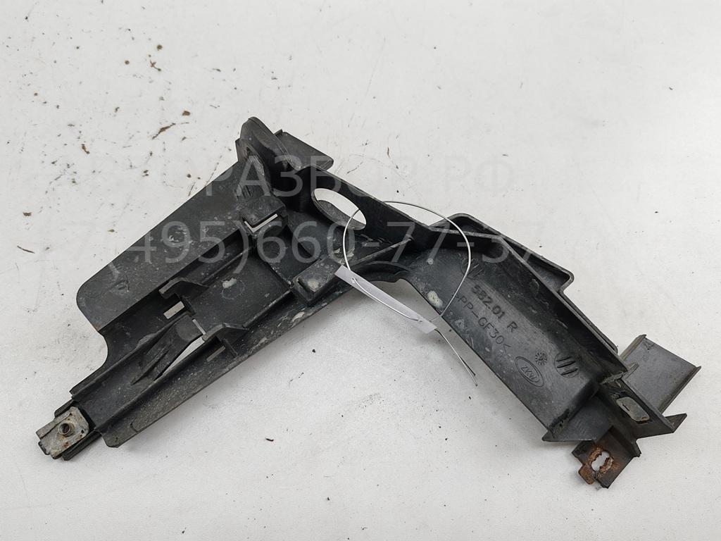 Кронштейн фар правый