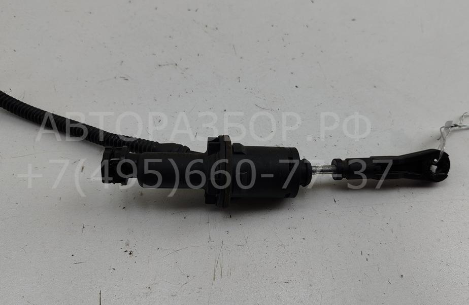 Цилиндр сцепления главный