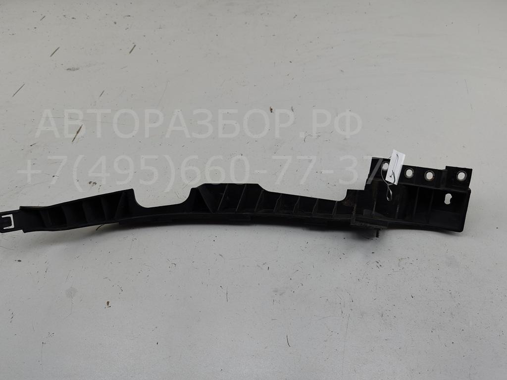 Кронштейн переднего бампера