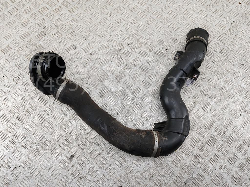 Патрубок интеркулера