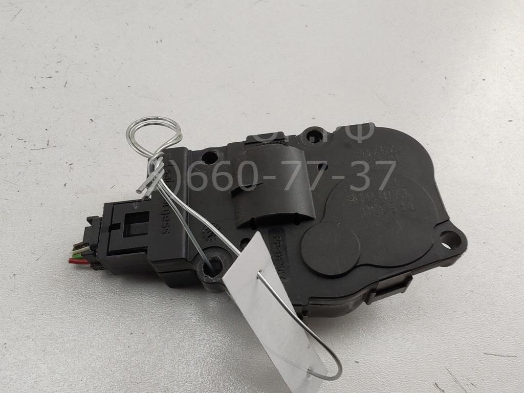 Моторчик заслонки печки