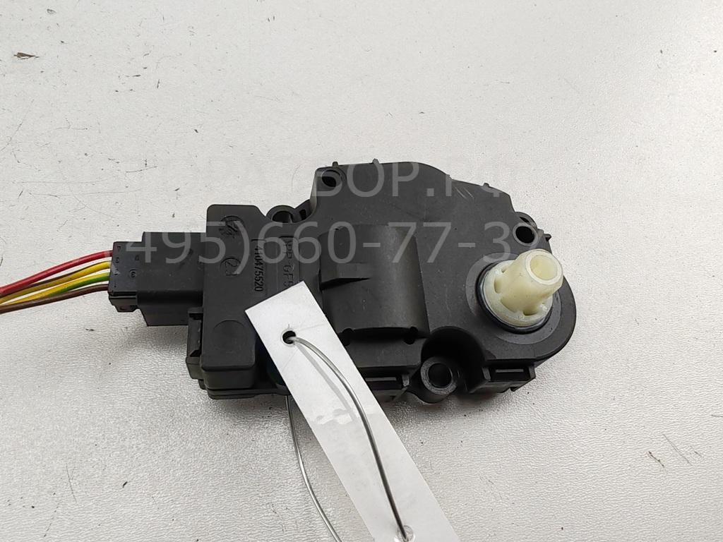 Моторчик заслонки печки