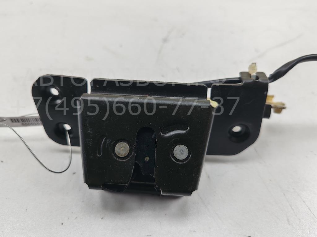 Замок багажника