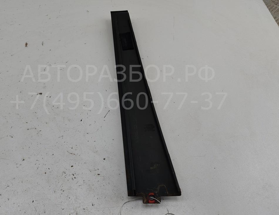 Накладка двери задней левой