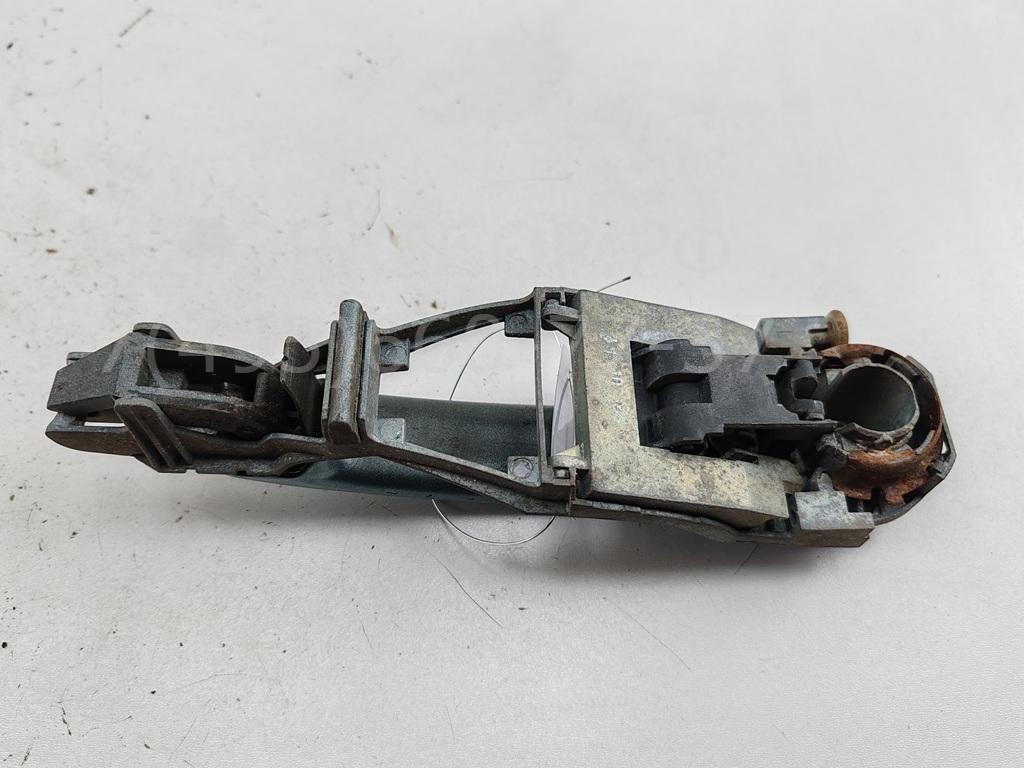 Ручка двери задней наружная левая