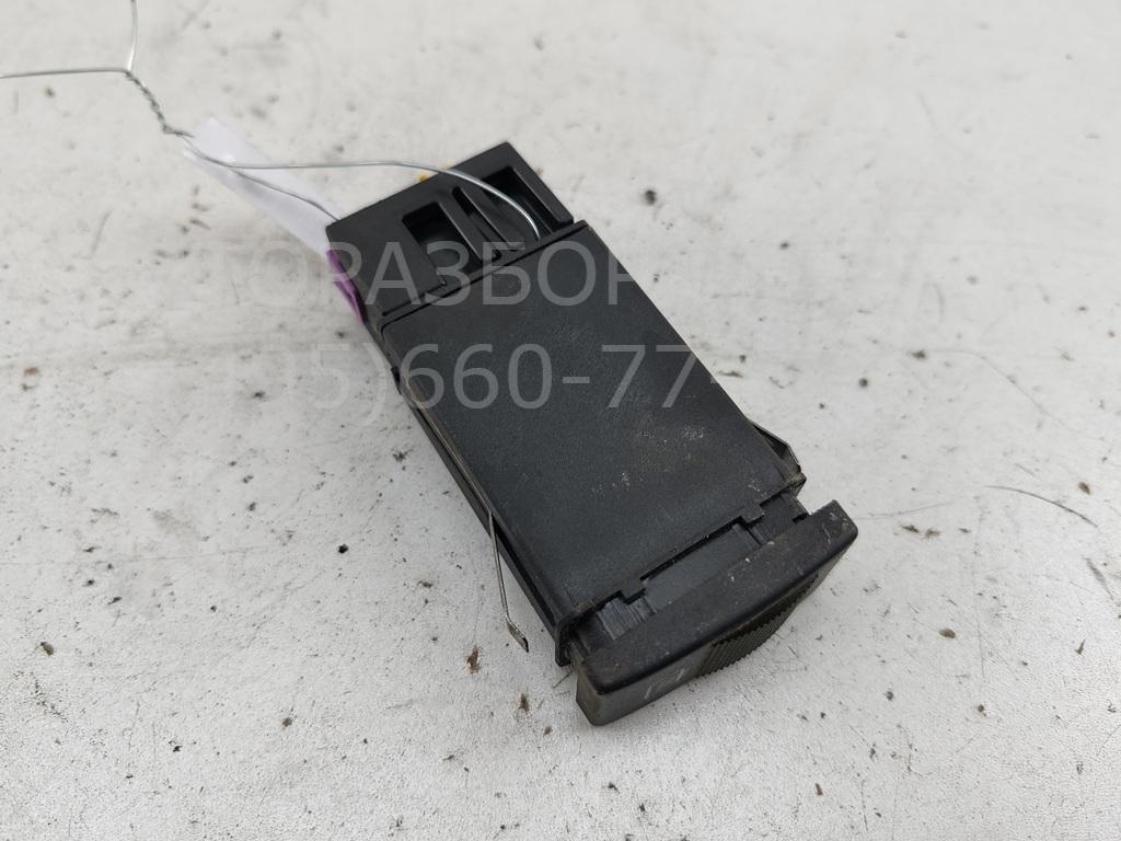 Кнопка обогрева заднего стекла