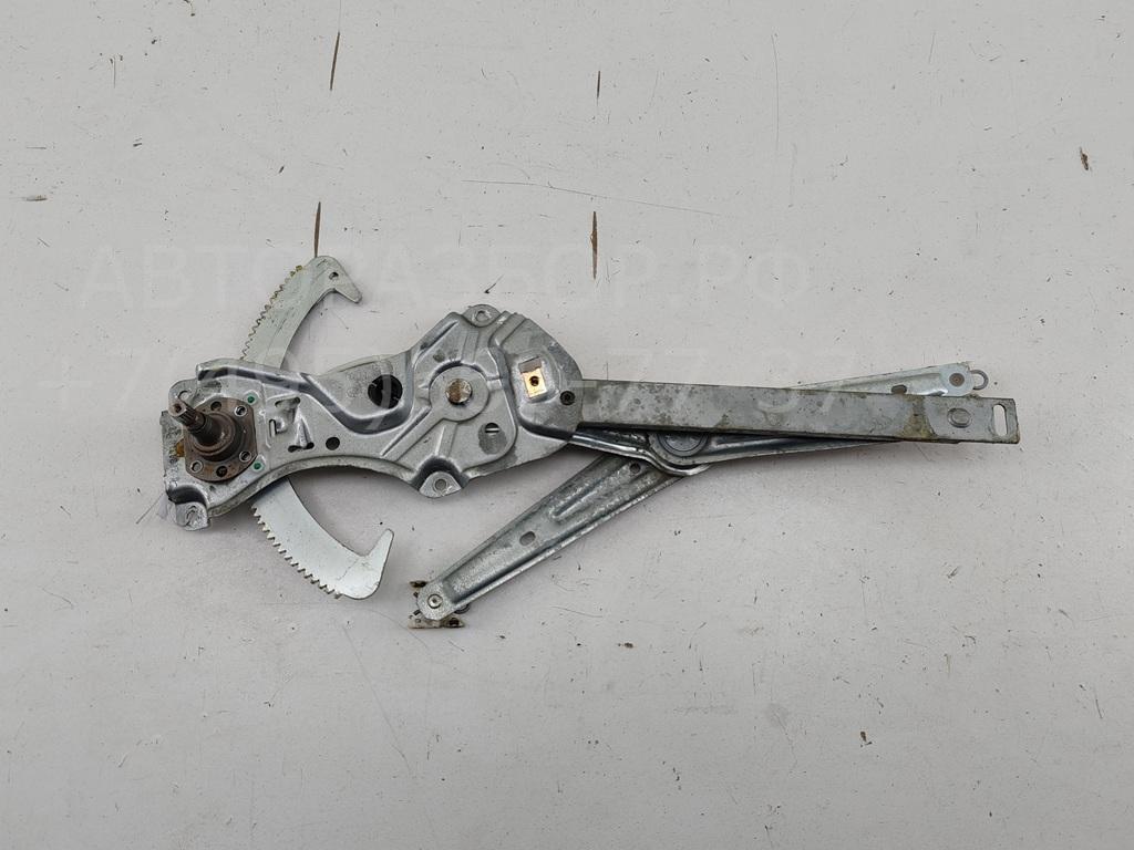 Стеклоподъемник механ. передний правый