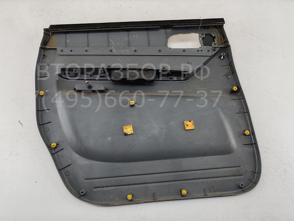 Обшивка двери задней правой
