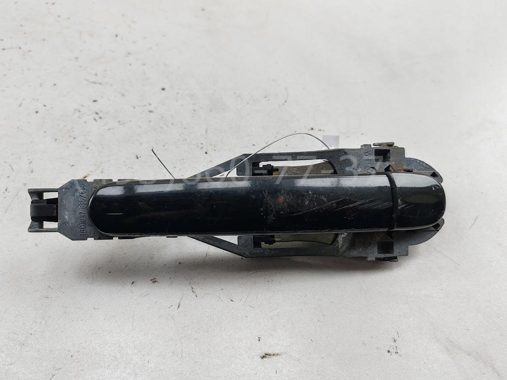 Ручка двери передней наружная правая