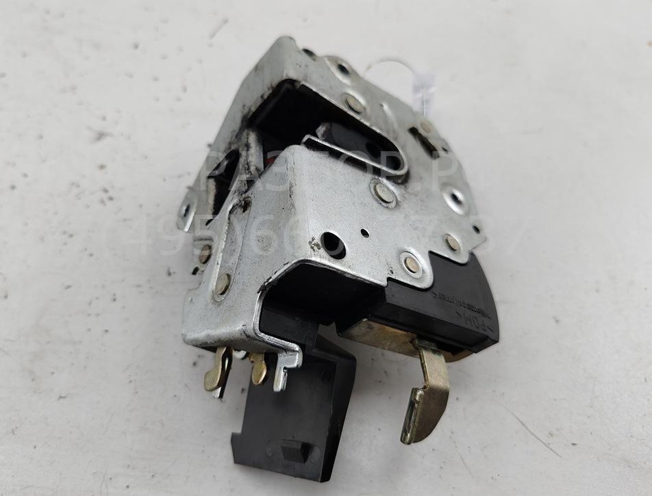 Замок двери задней левой