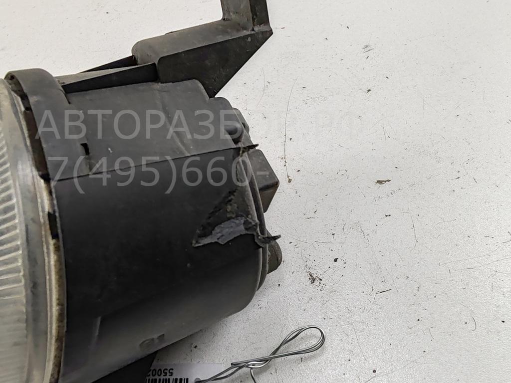 Фара противотуманная правая