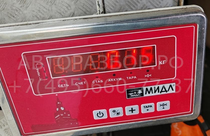 Накладка стекла переднего правого