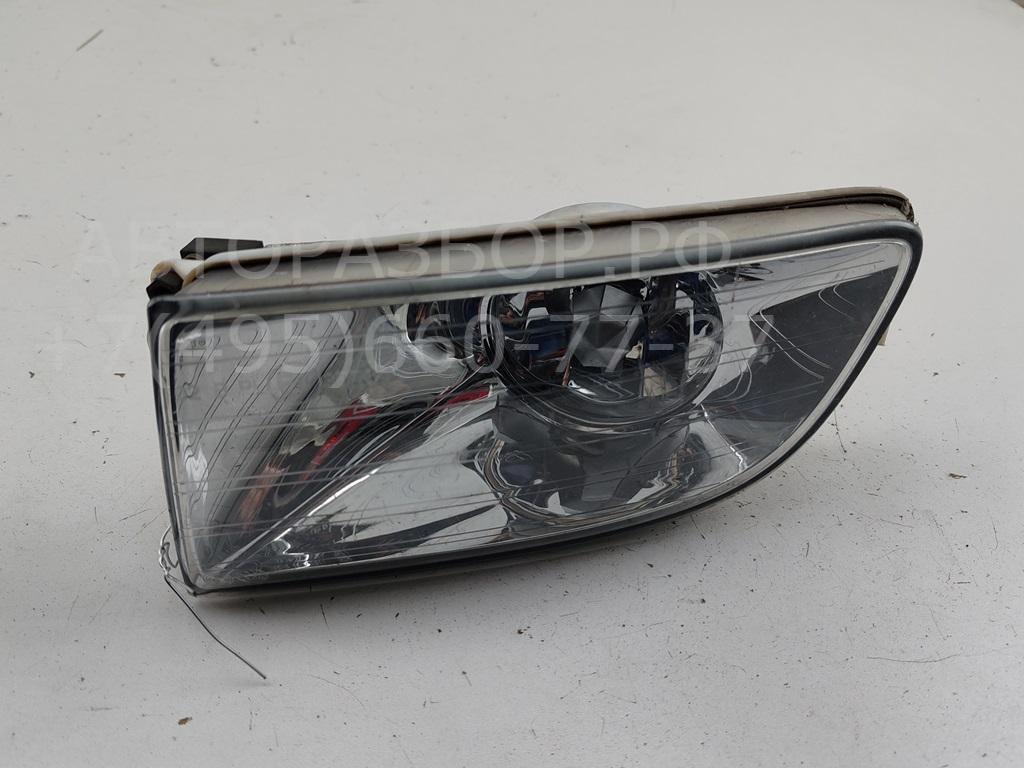 Фара противотуманная левая