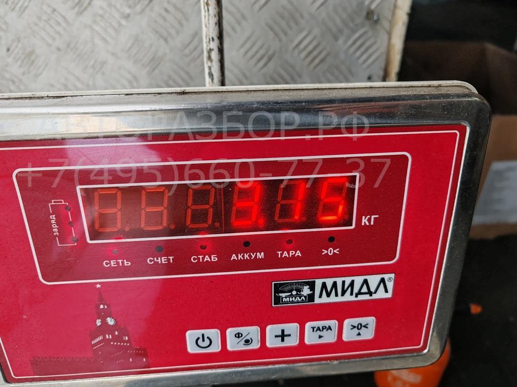 Стекло двери передней правой