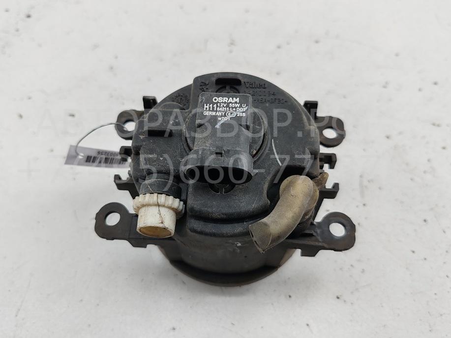 Фара противотуманная левая