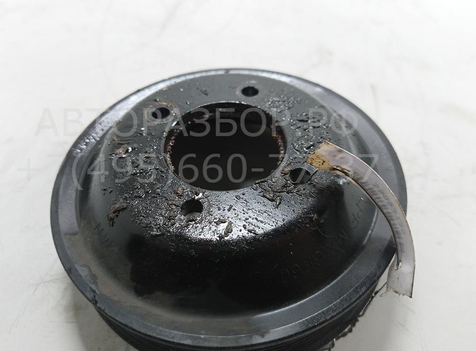 Шкив водяного насоса (помпы)