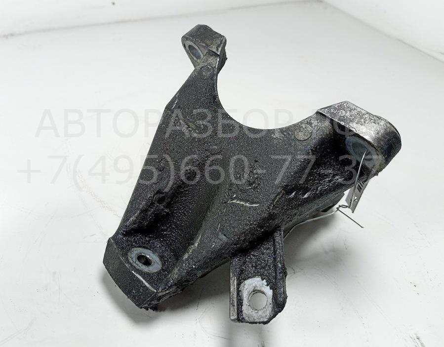 Опора двигателя