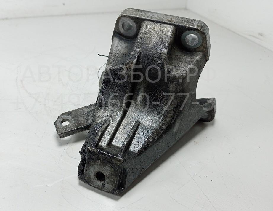 Опора двигателя