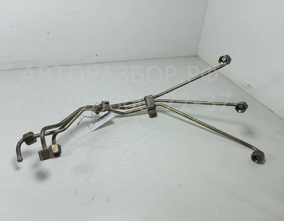 Трубка топливная