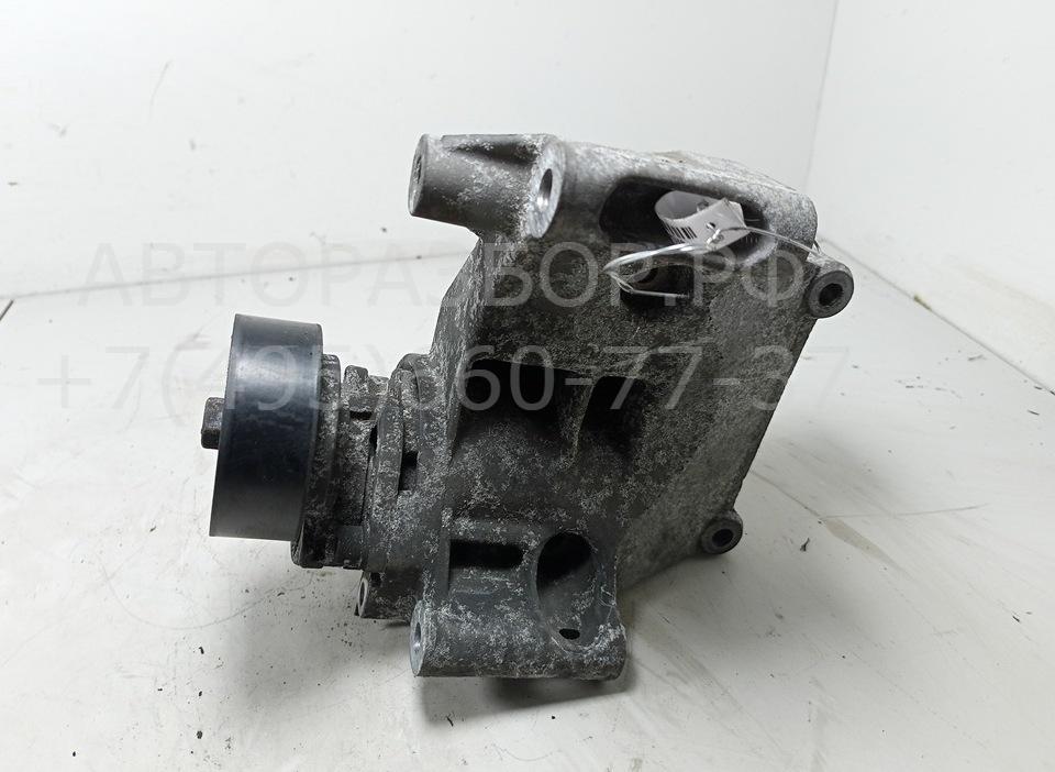 Кронштейн генератора