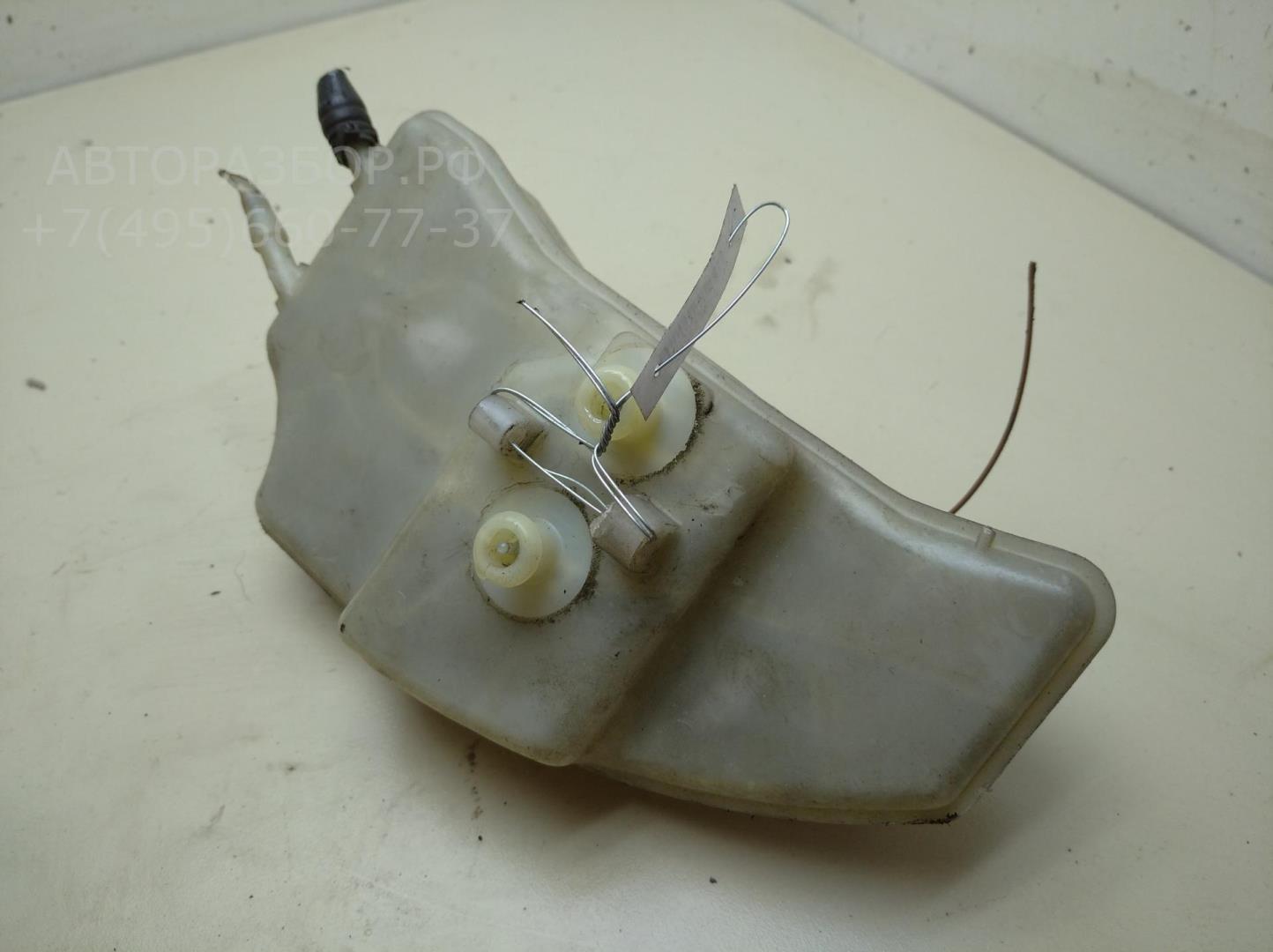 Бачок главного тормозного цилиндра