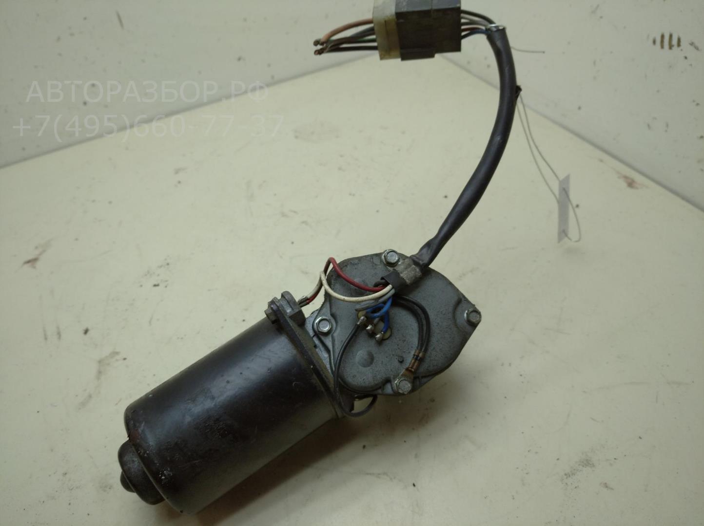 Моторчик стеклоочистителя передний