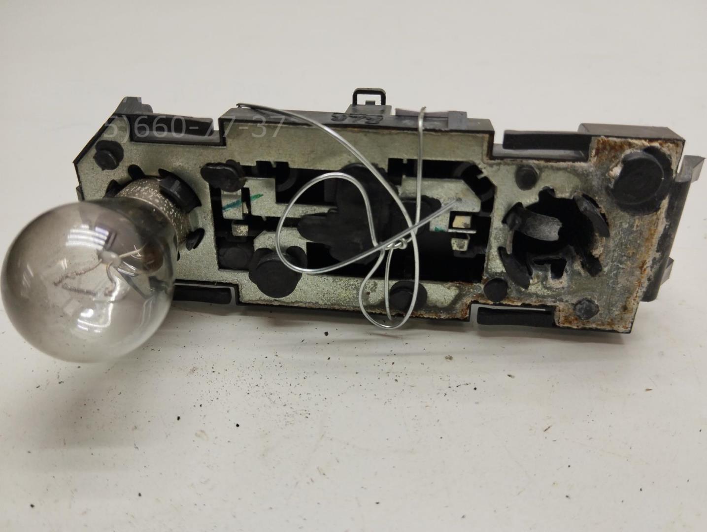 Плата заднего фонаря левого