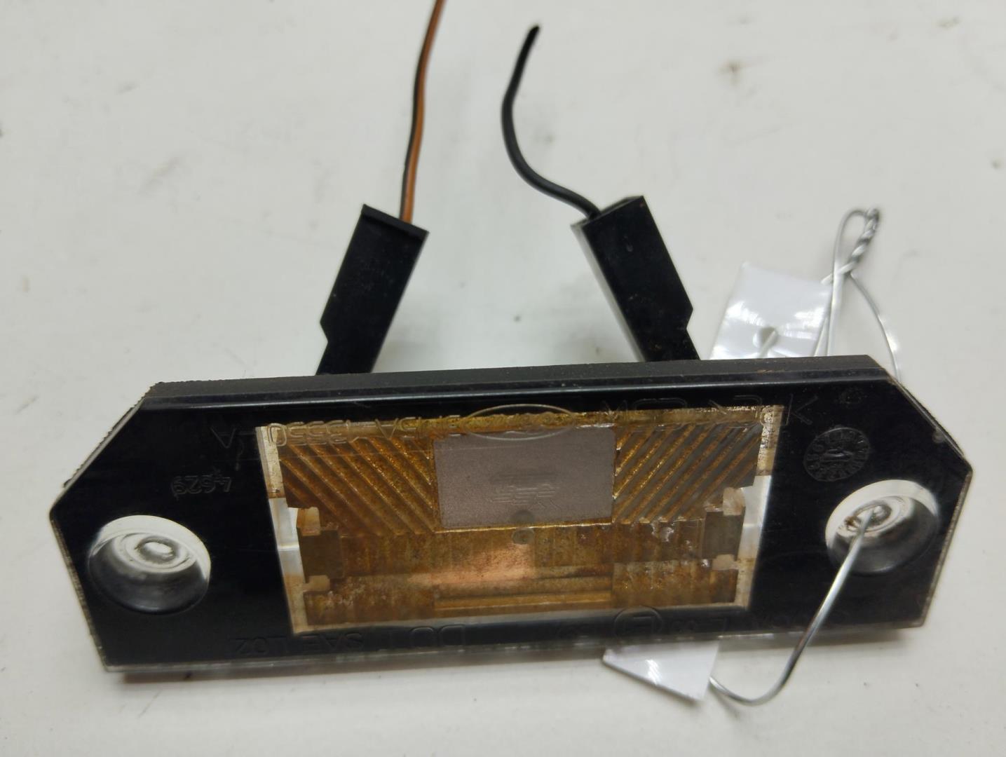 Фонарь подсветки номера