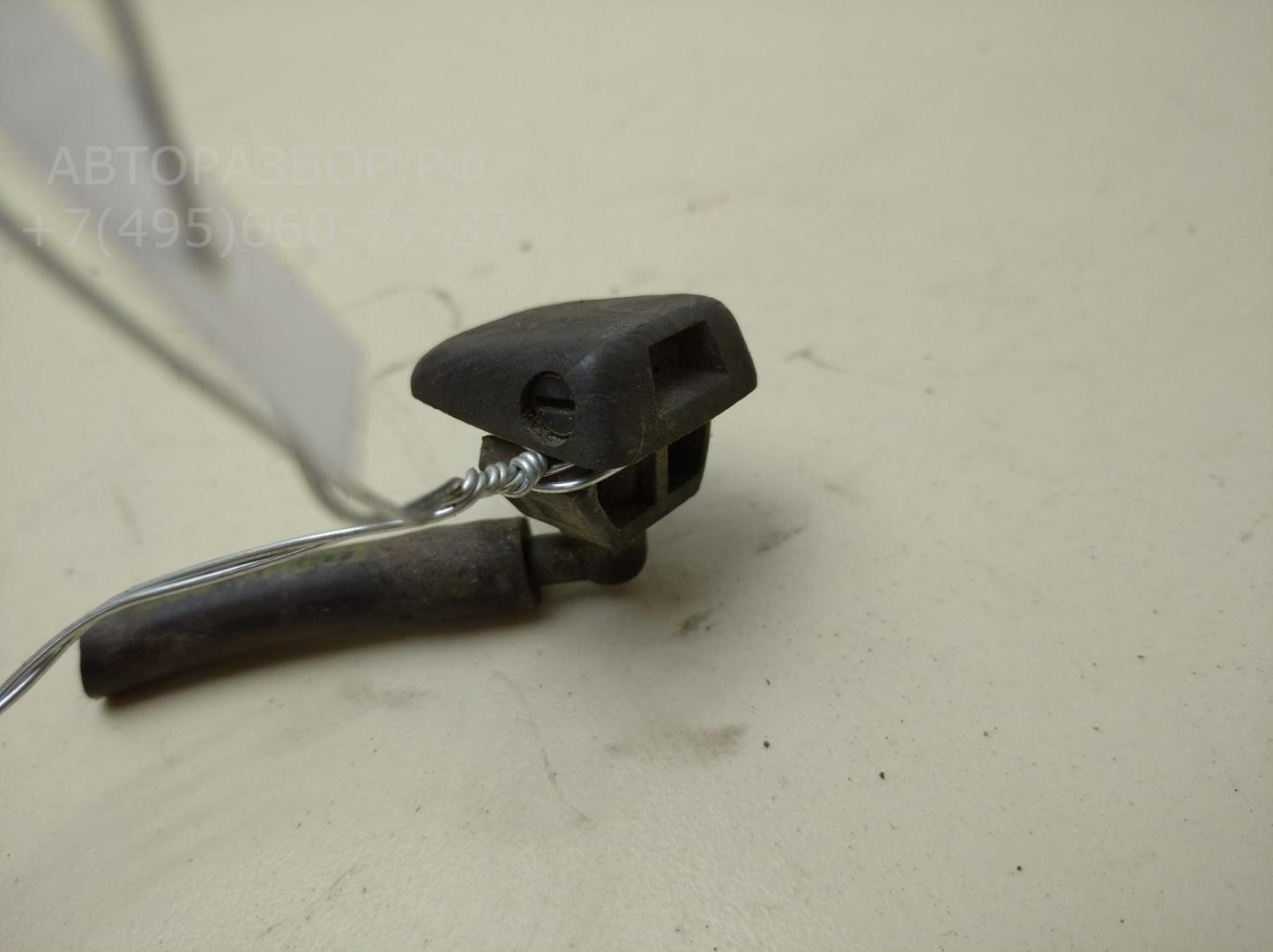 Форсунка омывателя лобового стекла