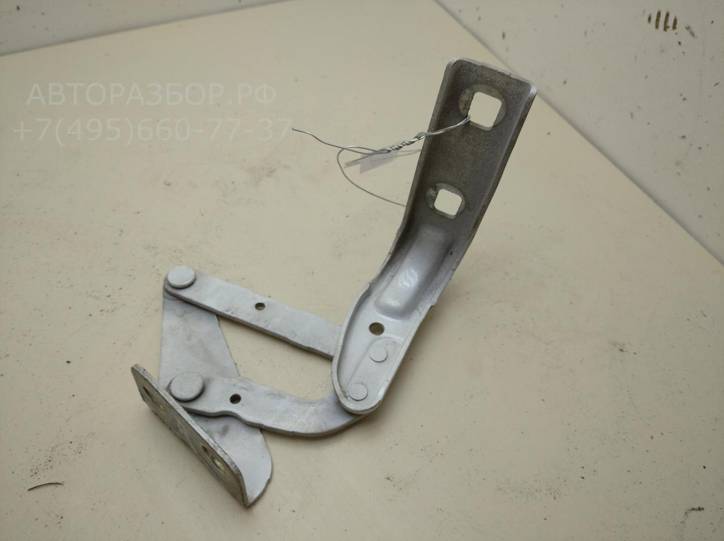 Петля капота правая