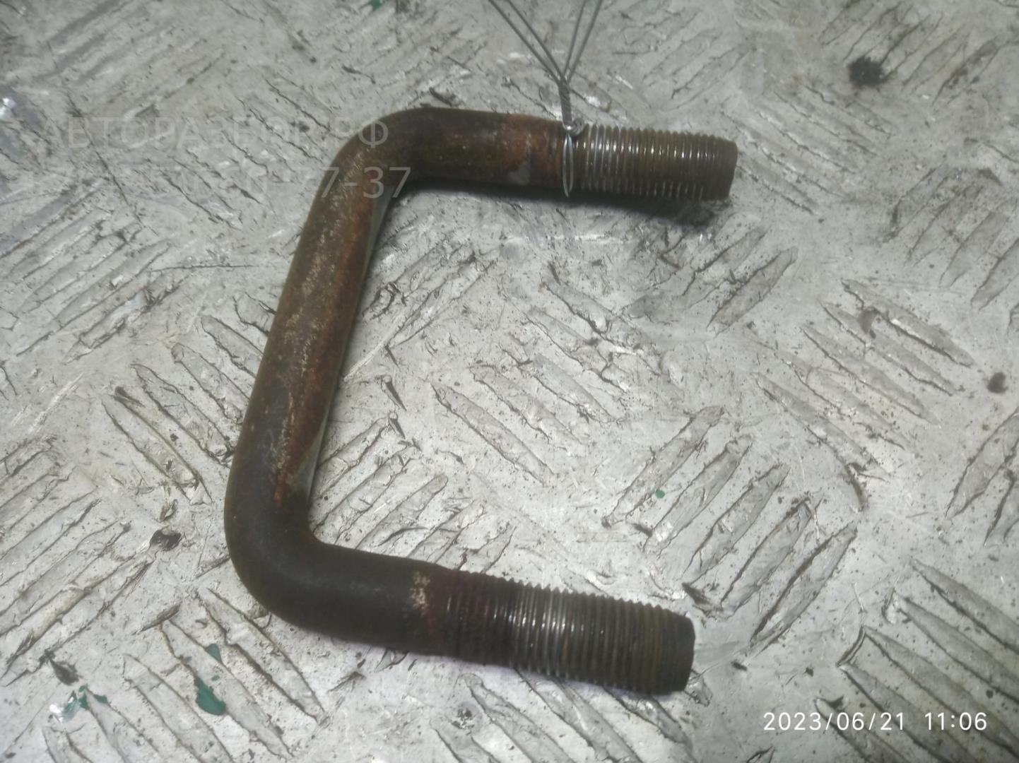 Стремянка задней рессоры