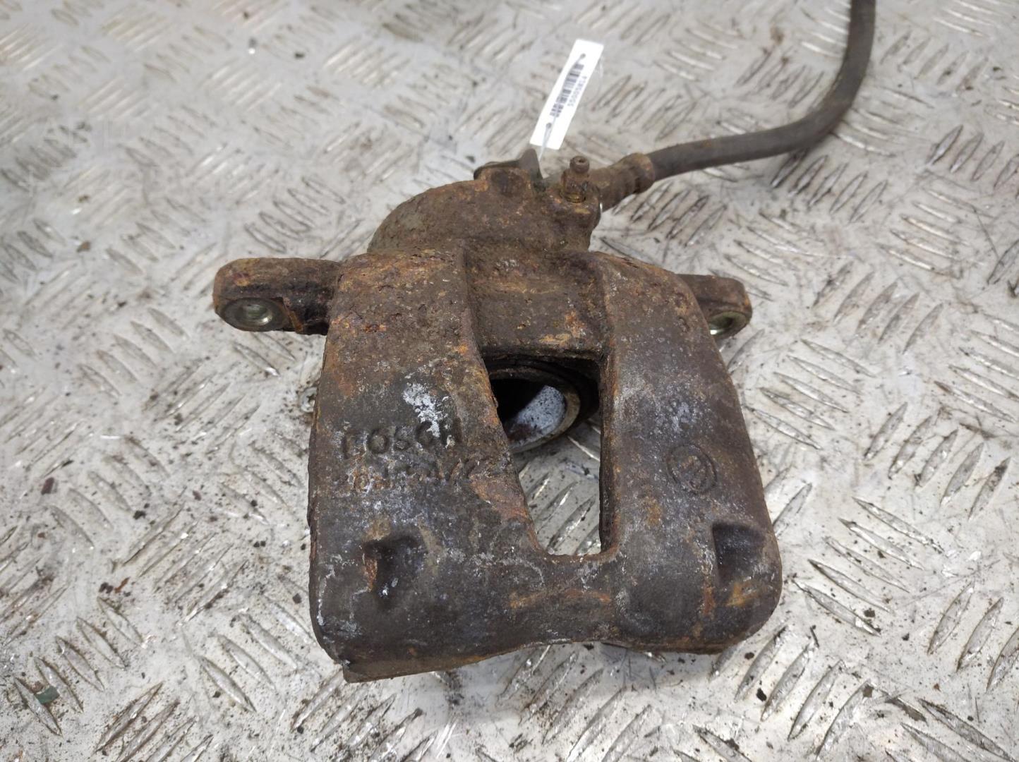 Суппорт передний левый