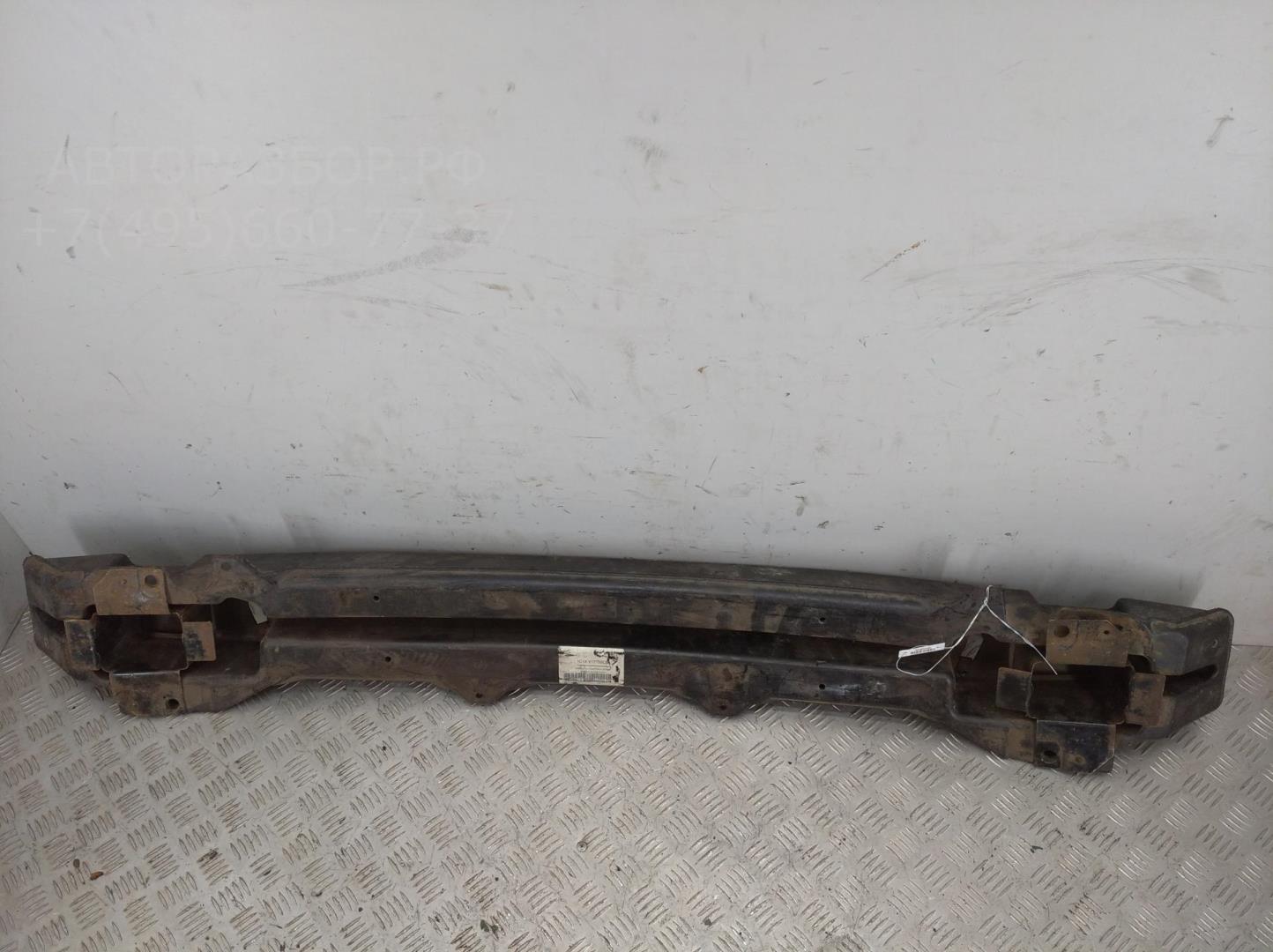 Усилитель переднего бампера