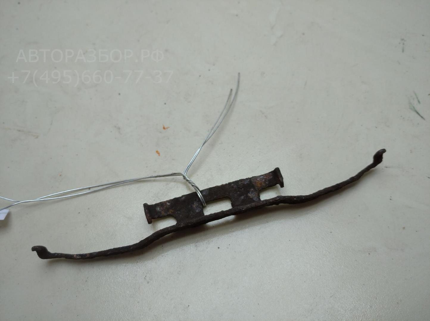 Скоба суппорта переднего