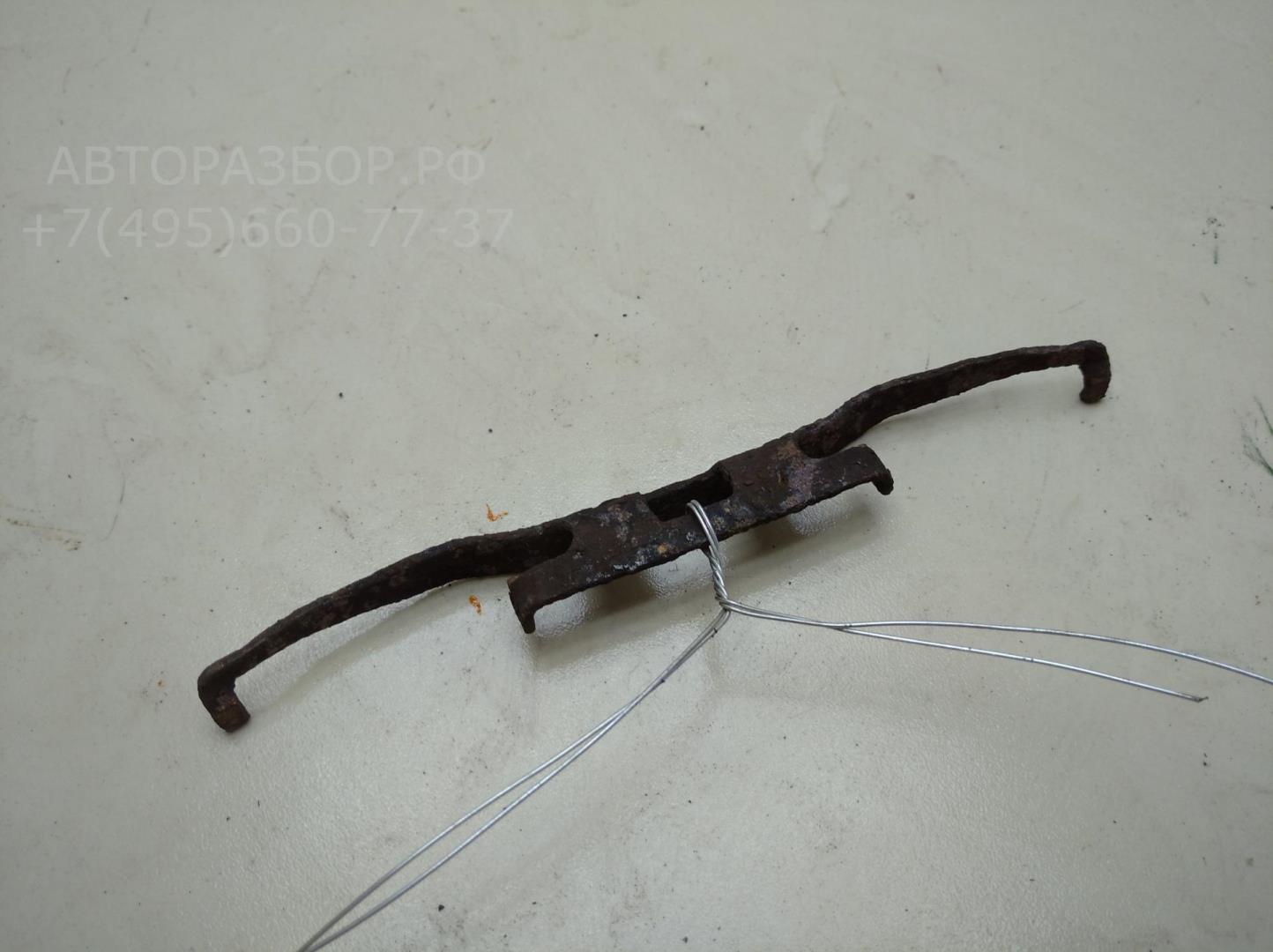 Скоба суппорта переднего