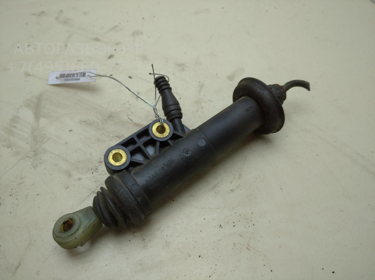 Цилиндр сцепления главный