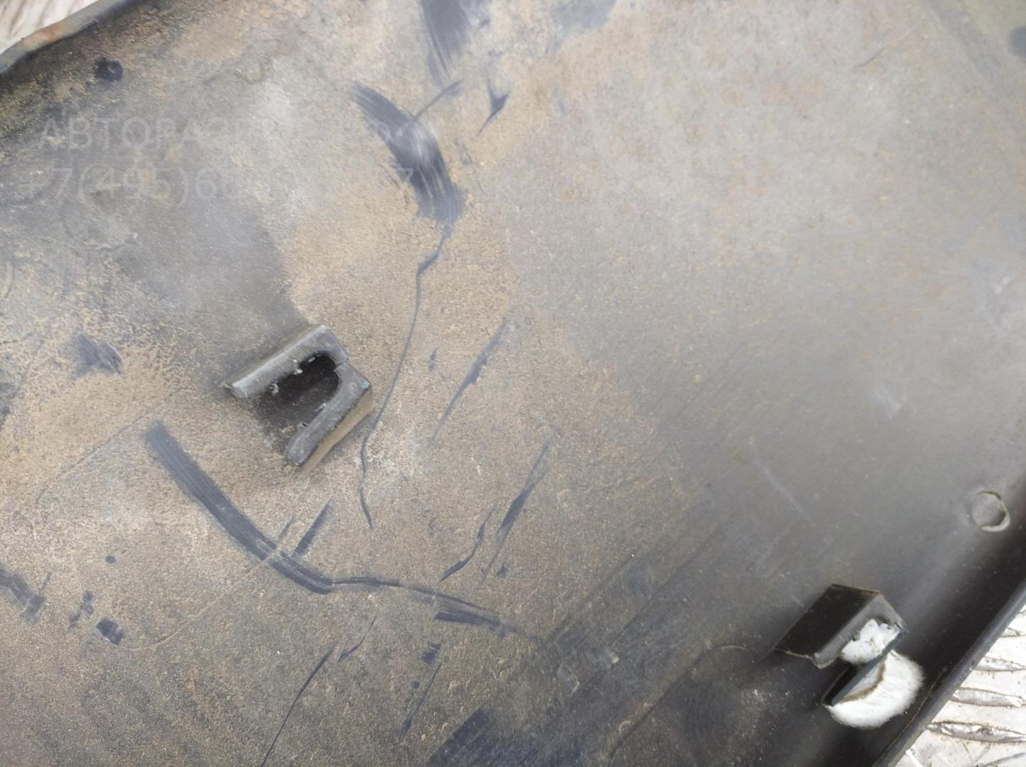 Накладка двери задней правой