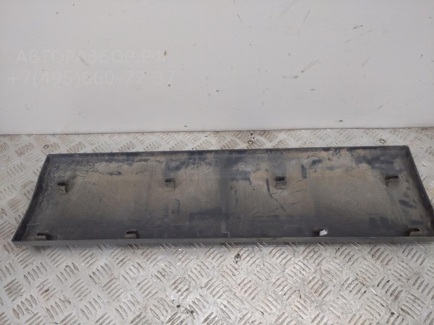 Накладка двери задней правой