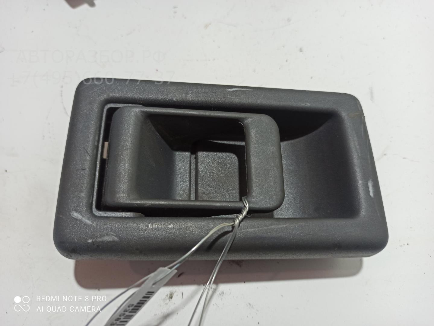 Ручка двери задней внутренняя правая