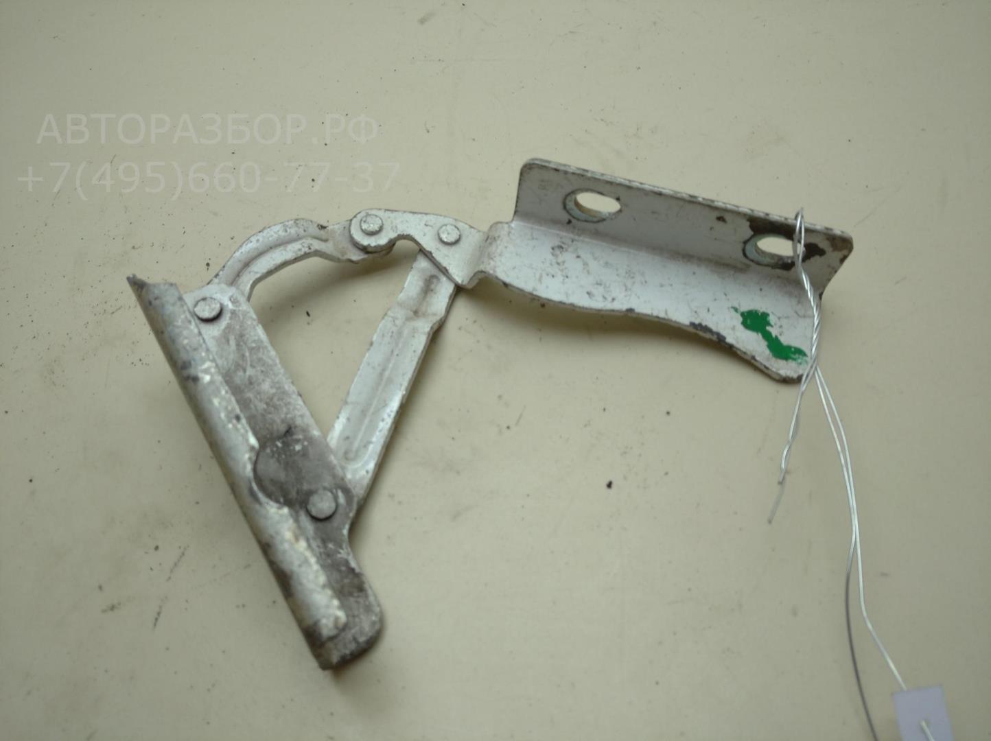 Петля капота левая