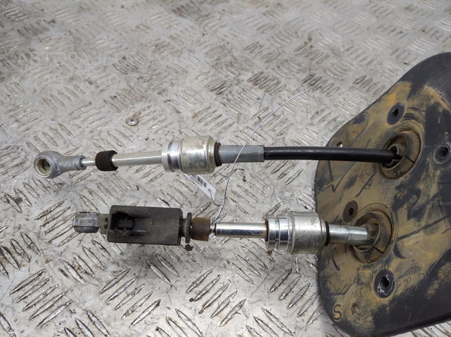 Трос КПП (выбора/переключения передач)