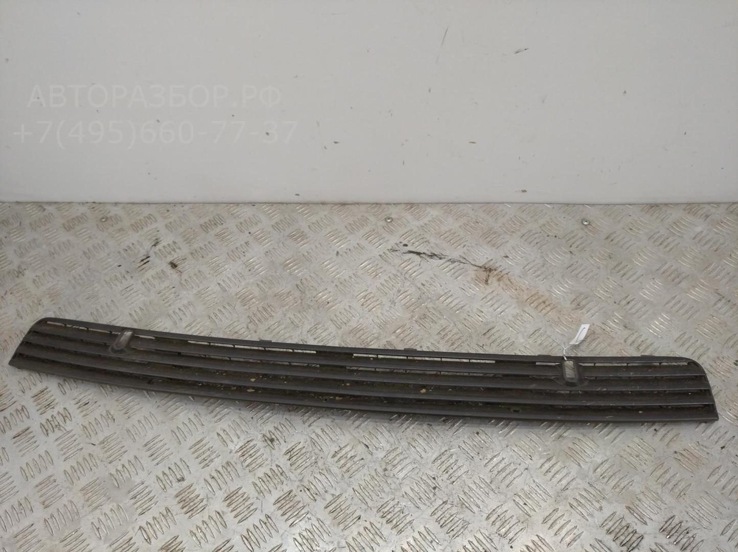 Решетка в капот